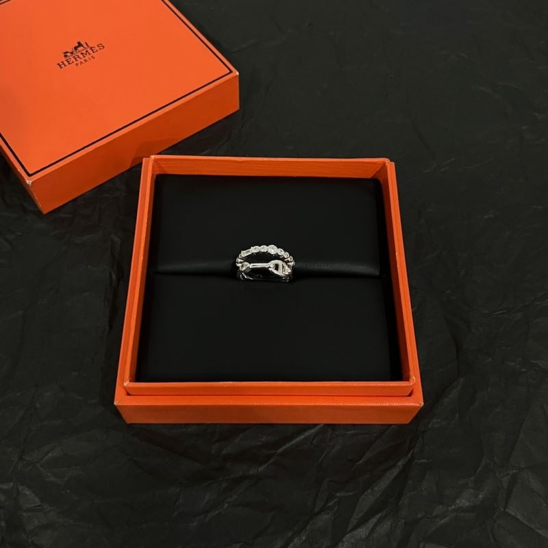 H**me5 rings